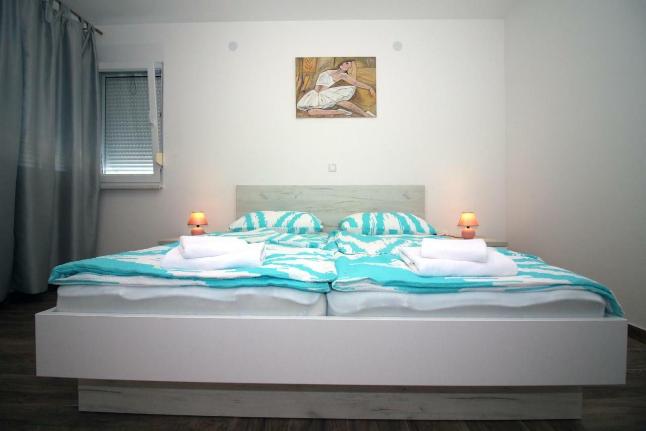 Apartments Lalea Zadar Extérieur photo